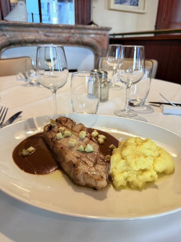 cote-cochon-le-grand-cafe